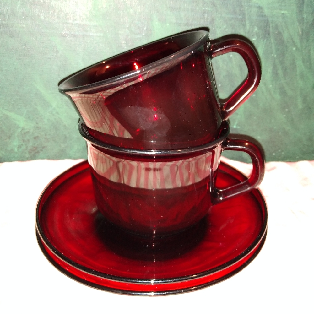 French Cafe Vintage MCM Ruby Red Glass Cups and Saucers Set Tea Coffee Arcoroc